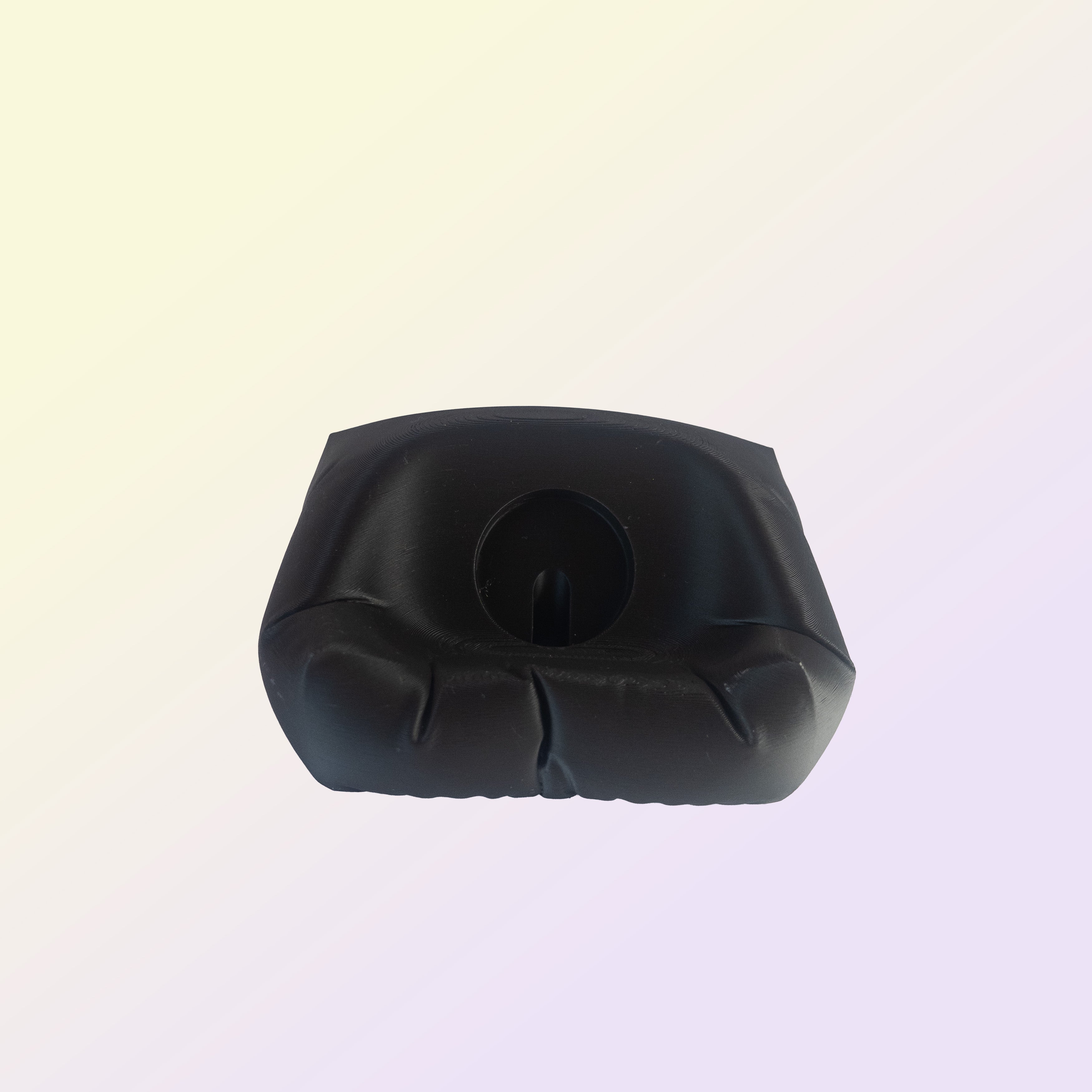 CushCharge – The 3D-Printed Cushion-Inspired Charging Stand for AirPods (MagSafe-Compatible) Black